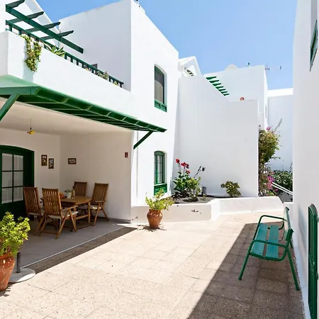 Oceanic Breeze Share Pool By Pvl Puerto del Carmen (Lanzarote)