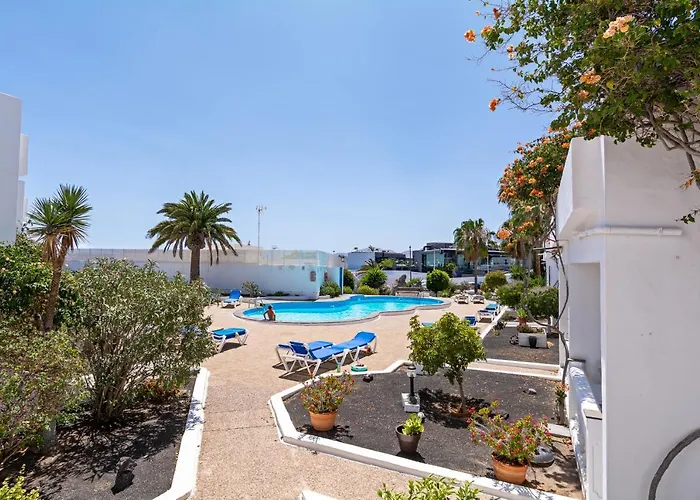Oceanic Breeze Share Pool By Pvl Puerto del Carmen (Lanzarote)